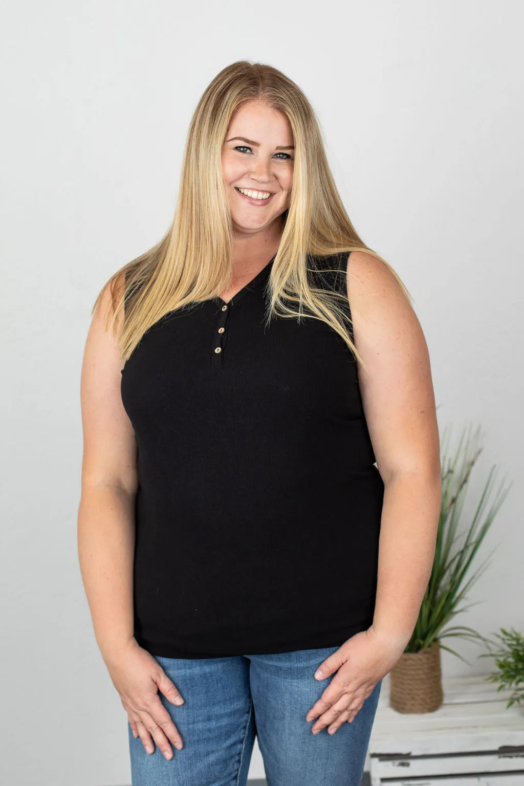 Addison Henley Tank - Black