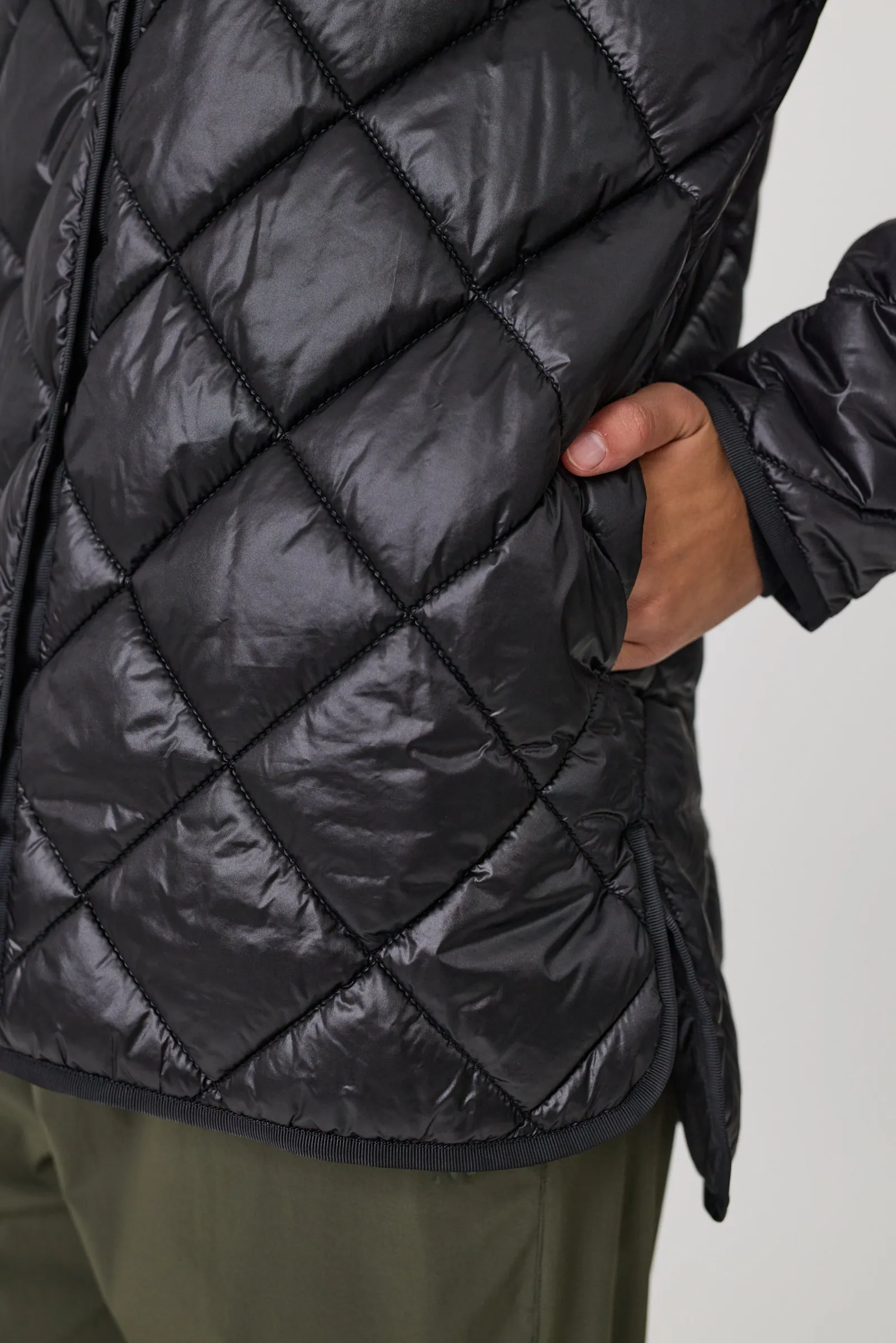 Alpine Quilted Jacket - Black