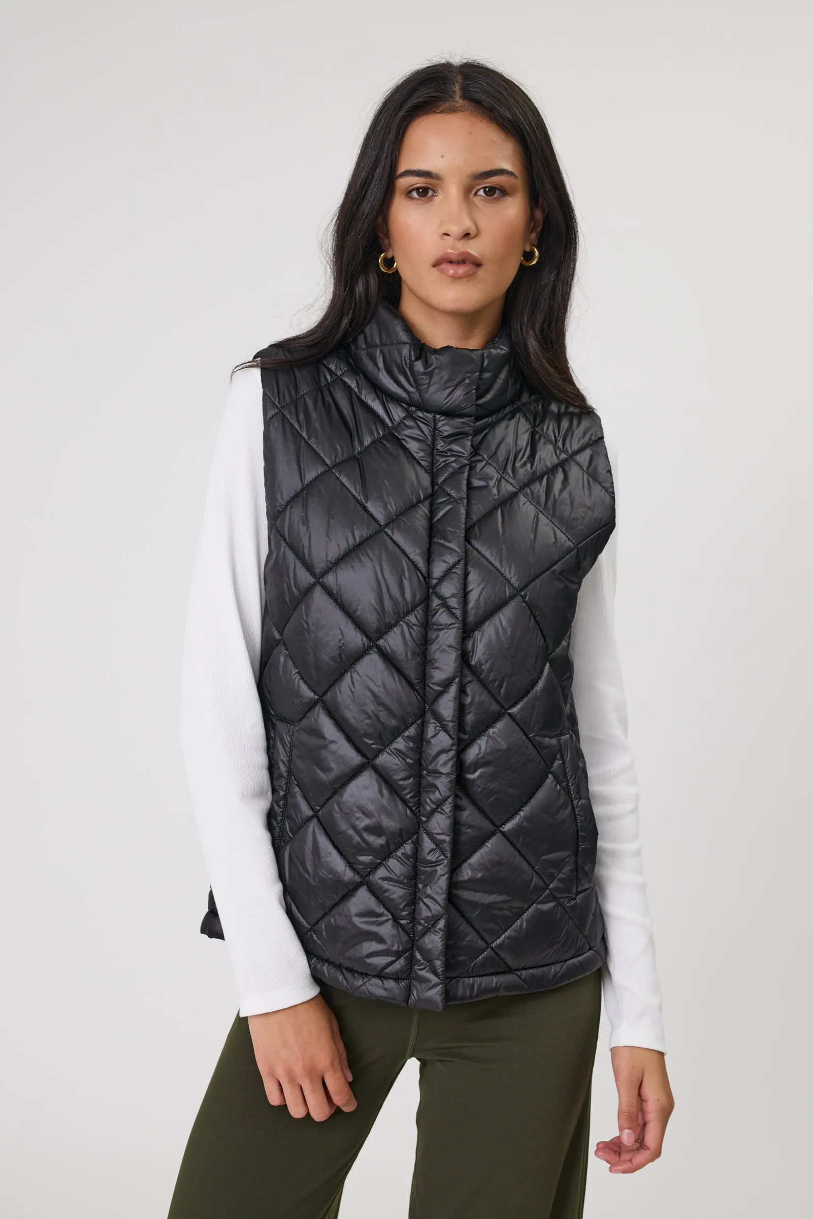 Alpine Quilted Vest - Black