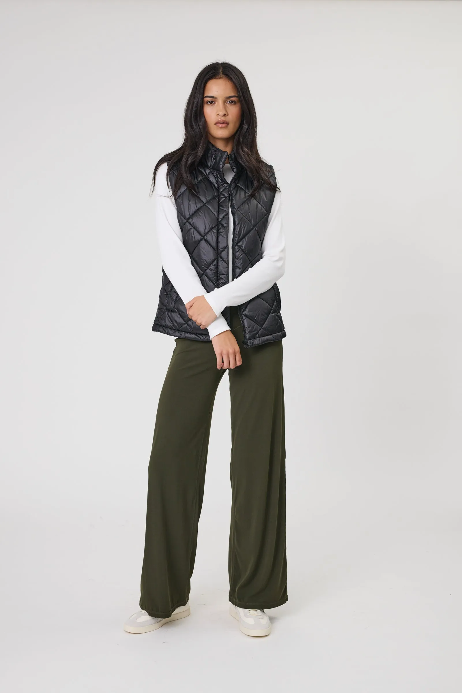 Alpine Quilted Vest - Black