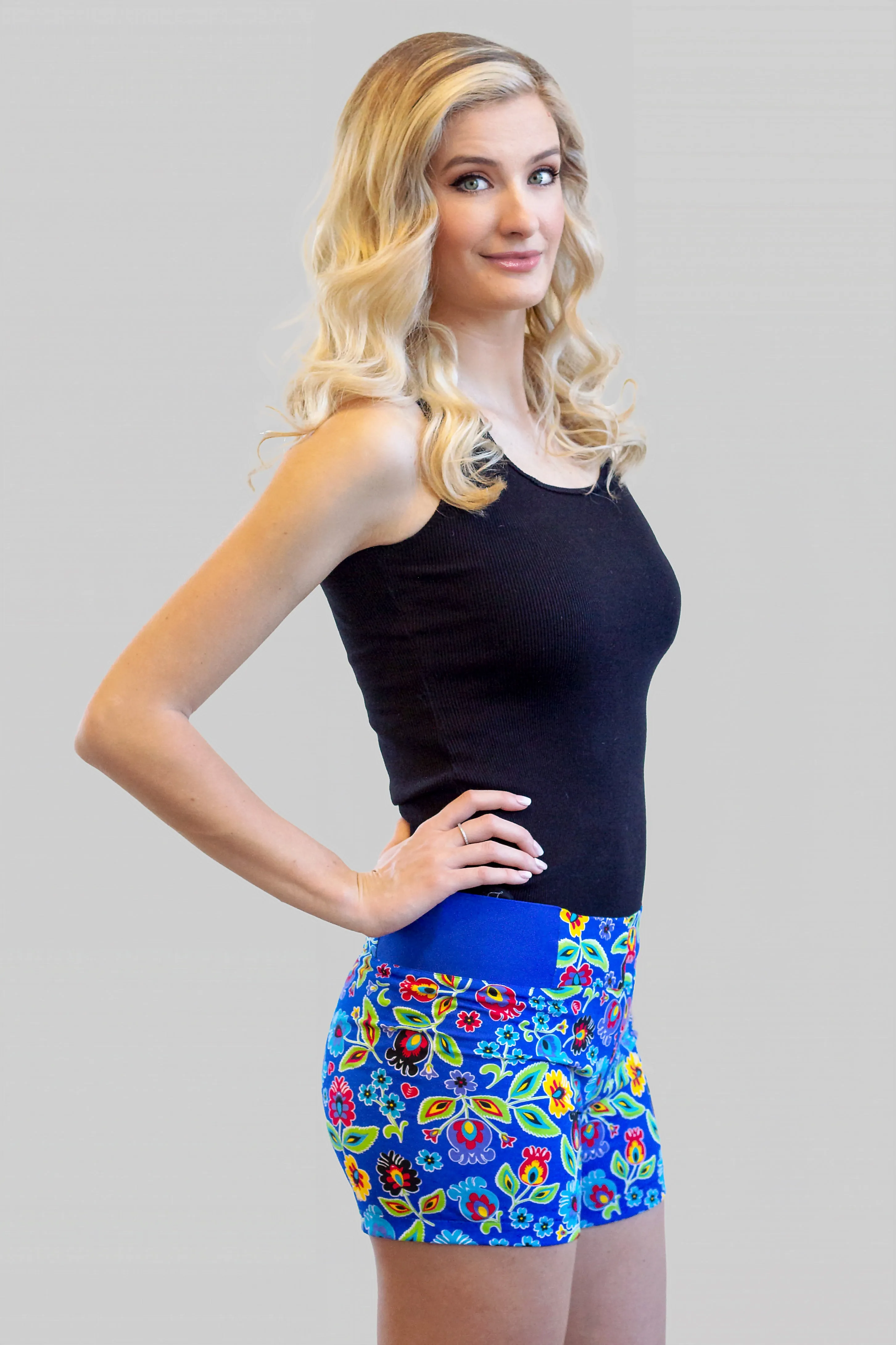 Beata Blue Folk Shorts