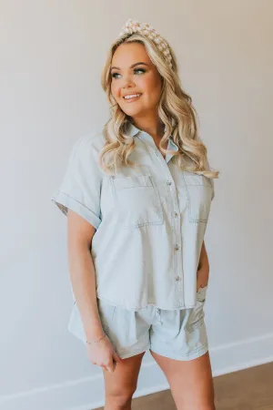 Casual Outing Top - Chambray