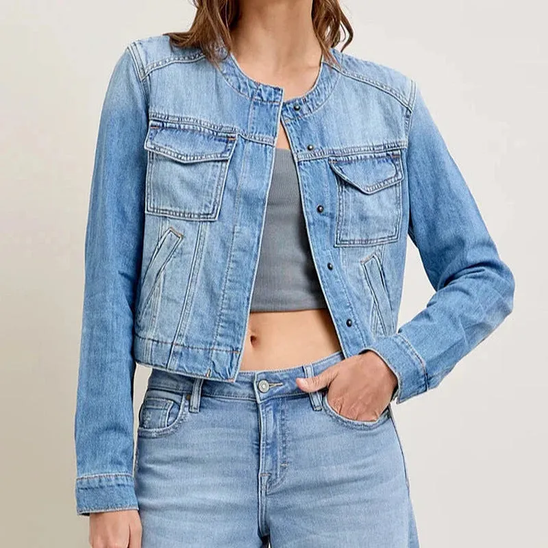 Chic Slim-Fit Short Denim Jacket with Multi-Pocket Design
