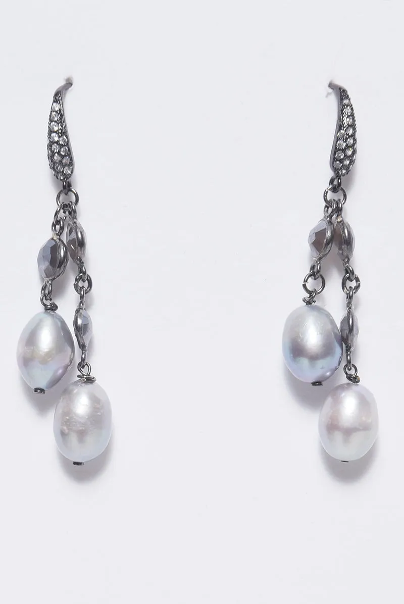 Diamond & Pearl Earrings