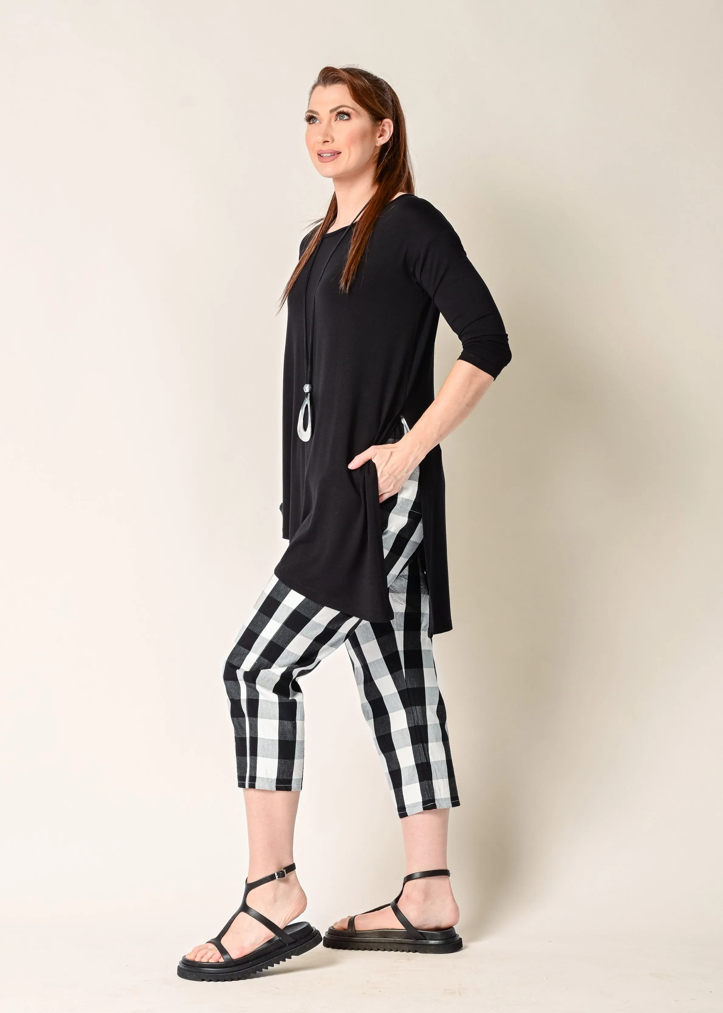 Dobrila Top in Onyx