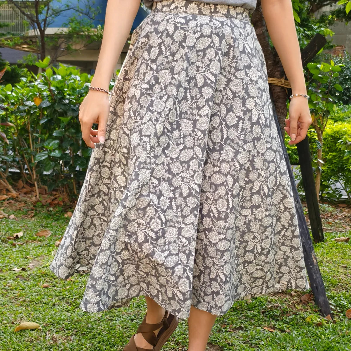 Floral Courtyard-Handmade Circle Skirt