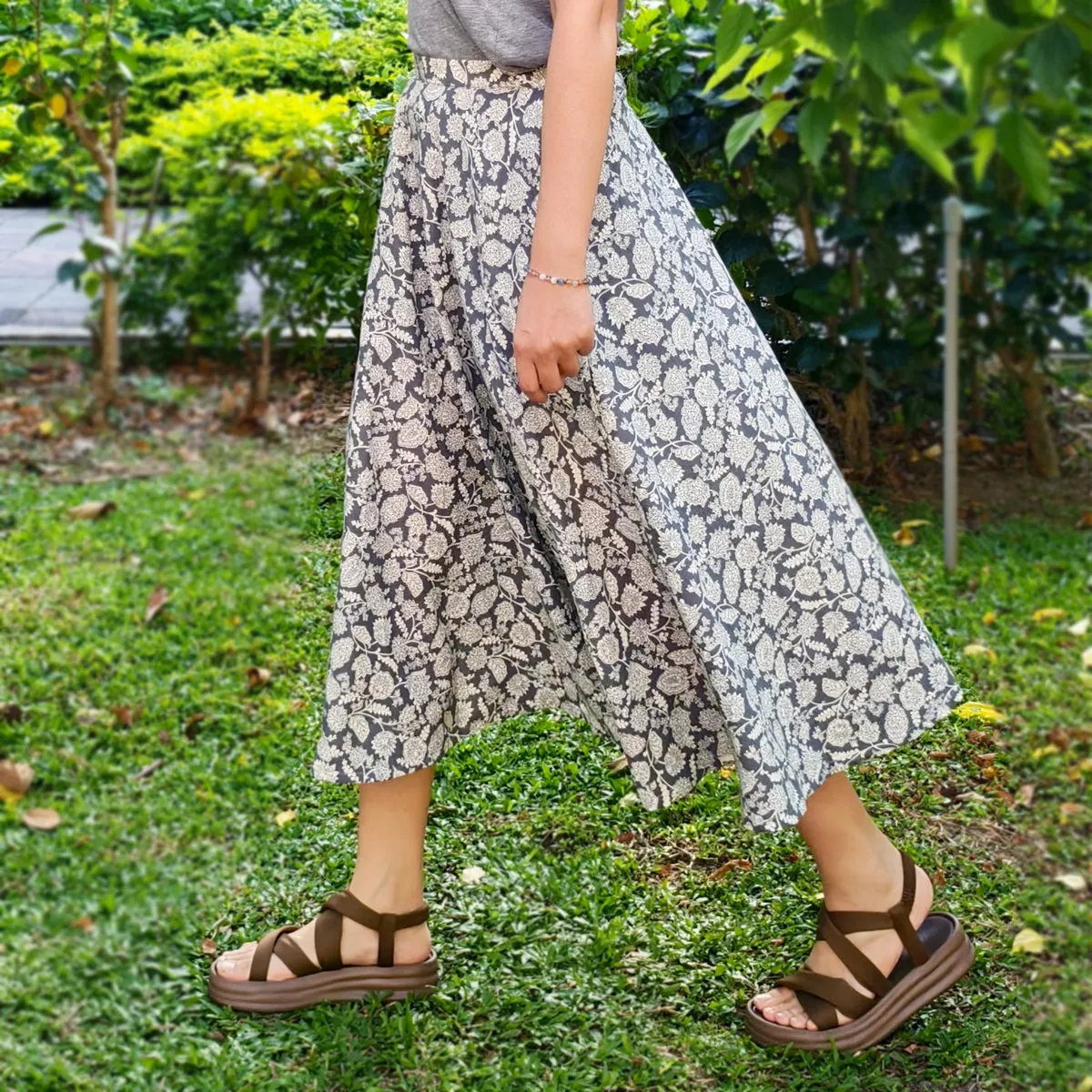 Floral Courtyard-Handmade Circle Skirt