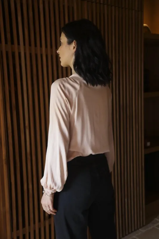 Leandra Blouse - Champagne Sateen