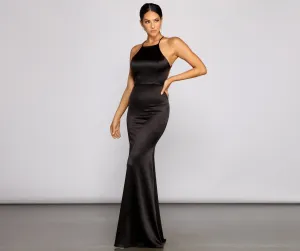 Maya Halter Stylish Open-Back Formal Dress