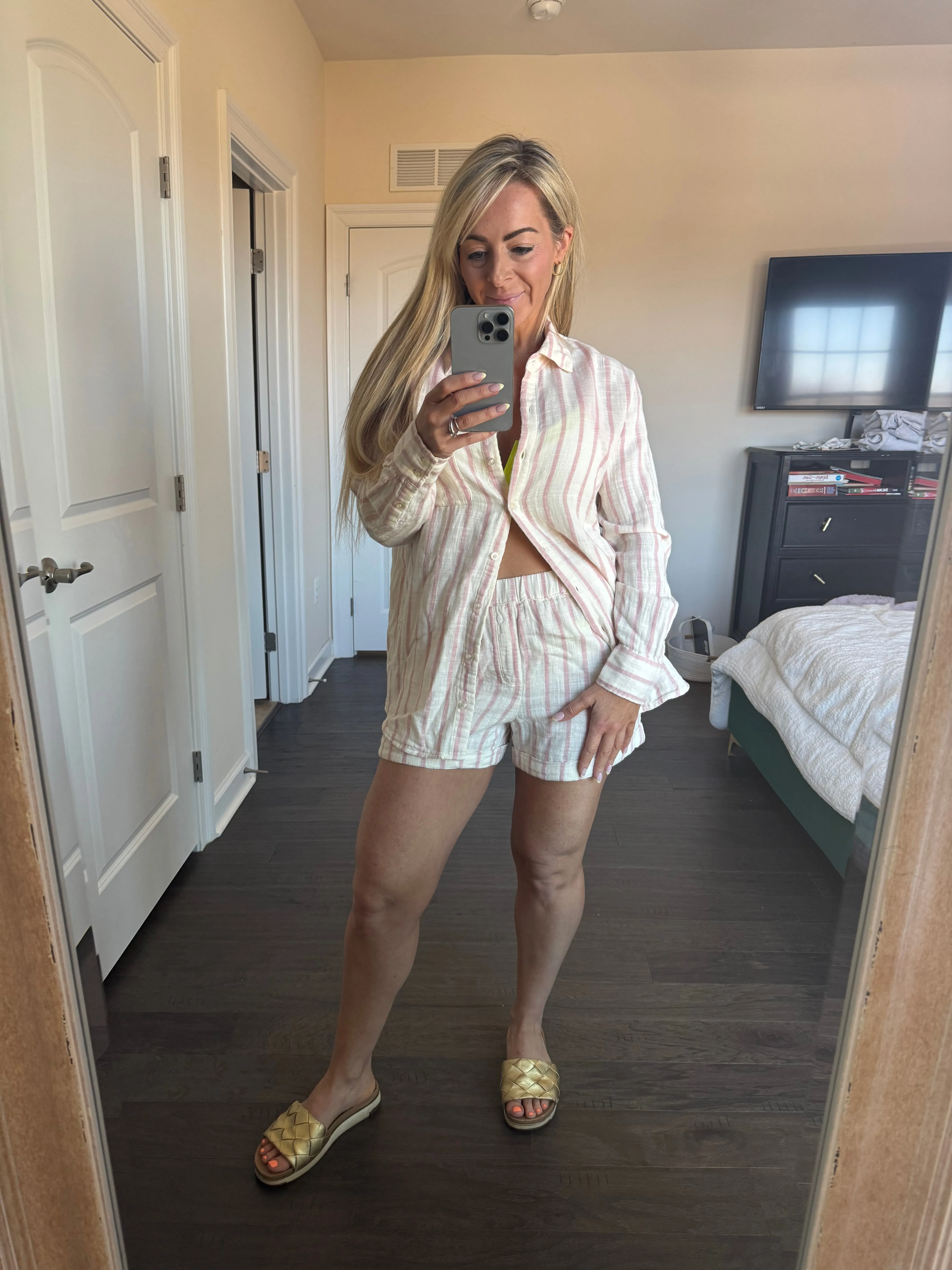 Morning Stripe Short