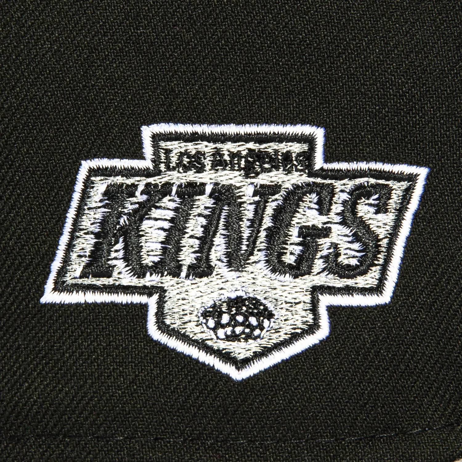 New Era 59Fifty Los Angeles Kings Logo Patch Script Hat - Black, Grey
