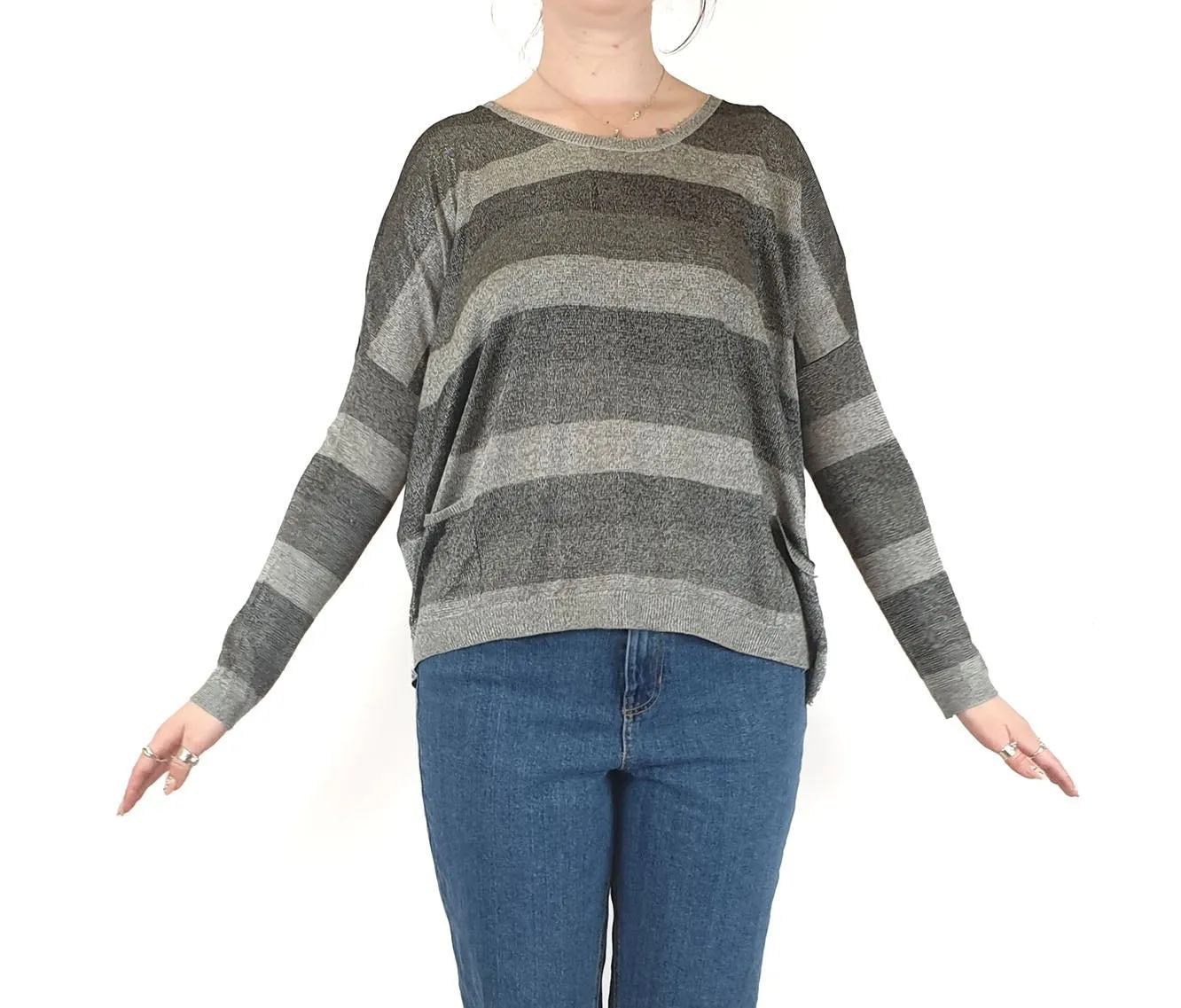 Nicola Finetti grey metallic fine knit long sleeve jumper size M (note: small inconsistency)