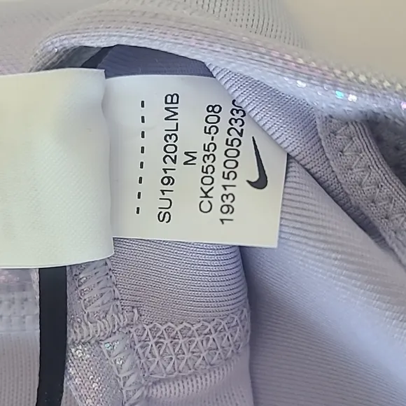 Nike Womens BLK Biker Shorts &amp; 2 Pink &amp; Lavender Sports Bras Size M NWT