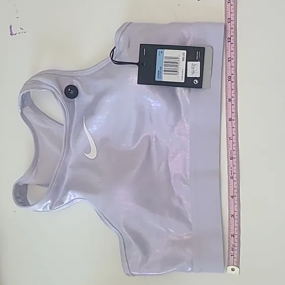Nike Womens BLK Biker Shorts &amp; 2 Pink &amp; Lavender Sports Bras Size M NWT