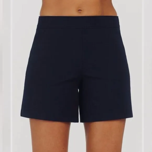 NWT Spanx On-the-Go Shorts Polished Pull On Stretch 6&quot; in Classic Black Size XL