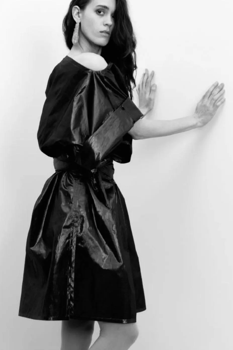 Rectangle Kaftan in Black Parachute Silk