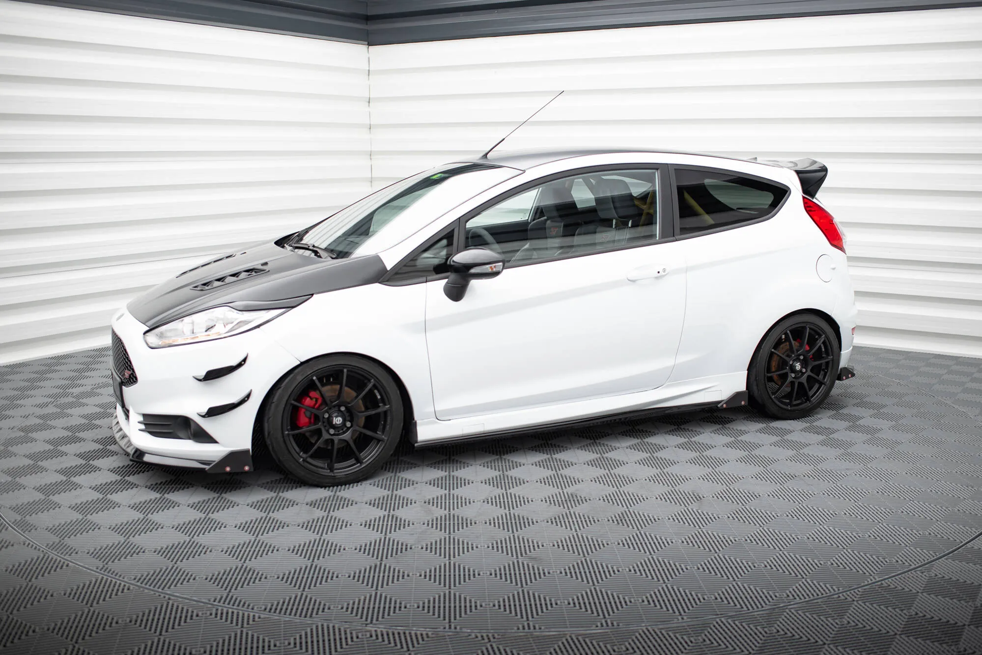 Side Skirts Diffusers V.4   Flaps Ford Fiesta ST / ST-Line Mk7