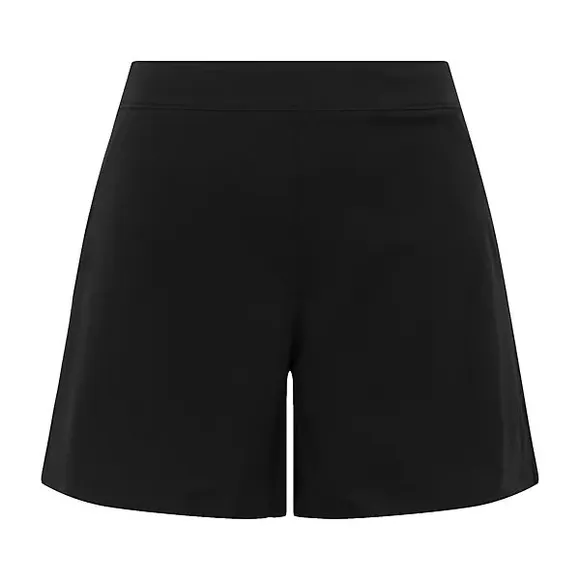 Spanx Large Shorts Polished 6&quot; On-the-Go Shorts in Classic Black NWT