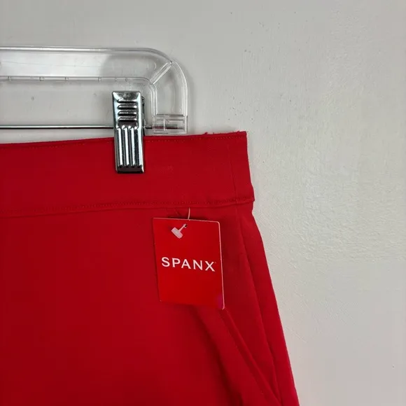 SPANX Polished 6” Shorts True Red Size Large