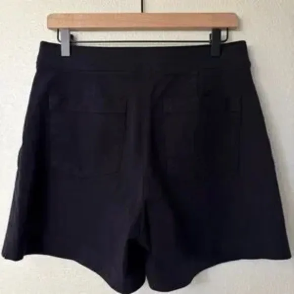 Spanx Polished Stretch Cotton Shorts size Medium Black