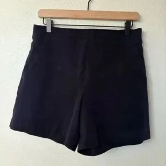 Spanx Polished Stretch Cotton Shorts size Medium Black