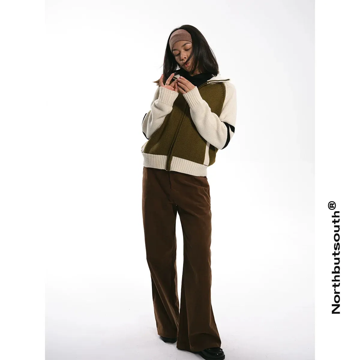 Two-Tone Zip-Up Knit Sweater
