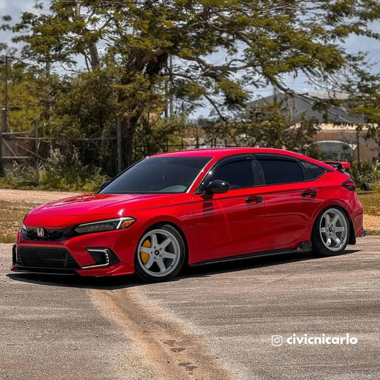 Type-R Style Side Skirts [CIVIC 11TH]