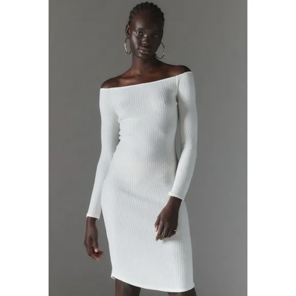 Urban Outfitters Silence   Noise Cookie Cozy Off-The-Shoulder Midi Dress