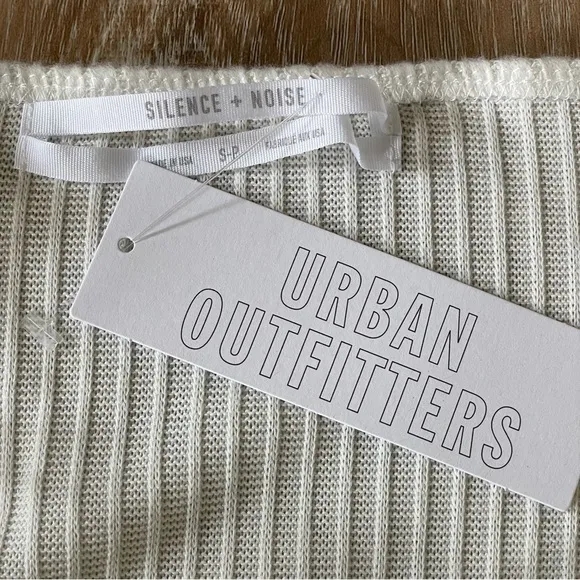 Urban Outfitters Silence   Noise Cookie Cozy Off-The-Shoulder Midi Dress