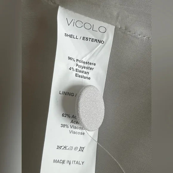 VICOLO Light Gray Tailored Blazer with Notched Lapels
