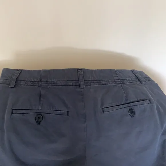 VINCE rolled cuffed shorts