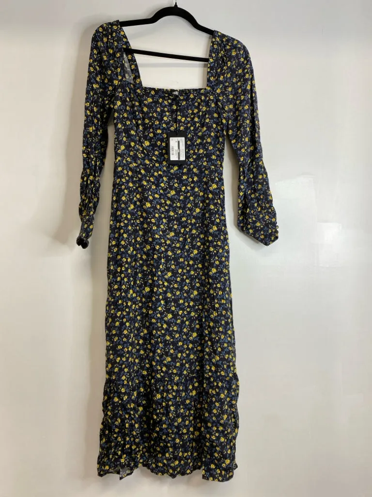 Womens Size Sm Misses Navy Paige NWT Dress
